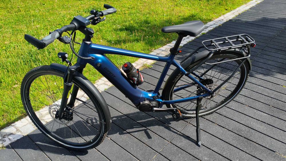 Bicicleta Giant Explore E+ 2 GTS Navy (100kms)