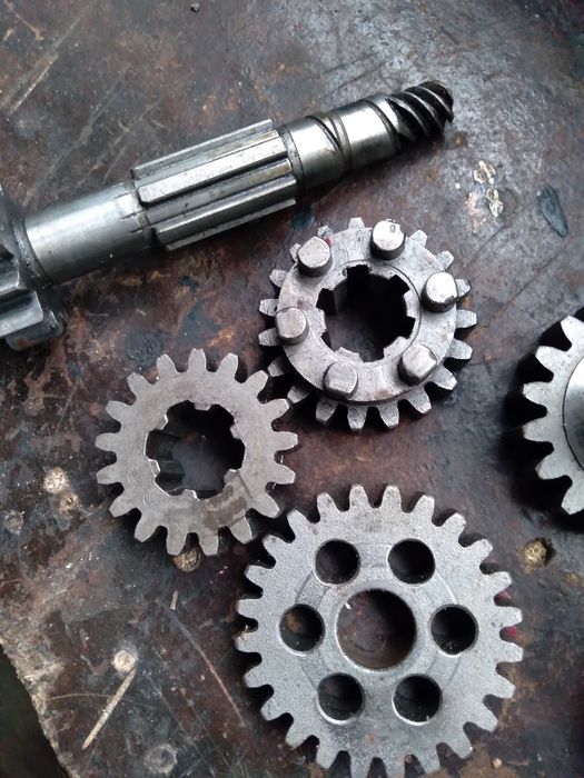 Коробка на яву 250