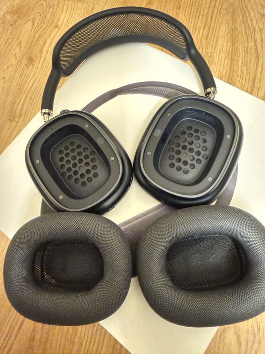 Airpods Max como novos