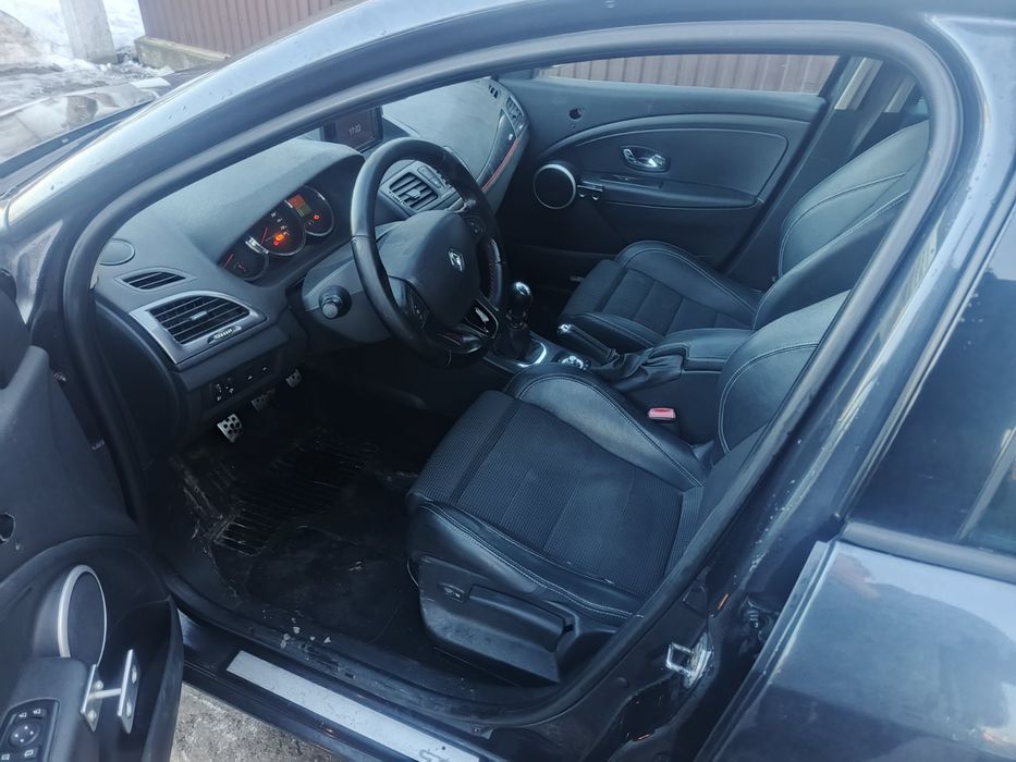 Рено  Меган 3 ,GTline дизель. 1.6  на запчастини