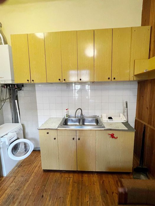 Продаж 2-кімн. квартири по вул.Пекарській, біля Зоовет. істор.Центр