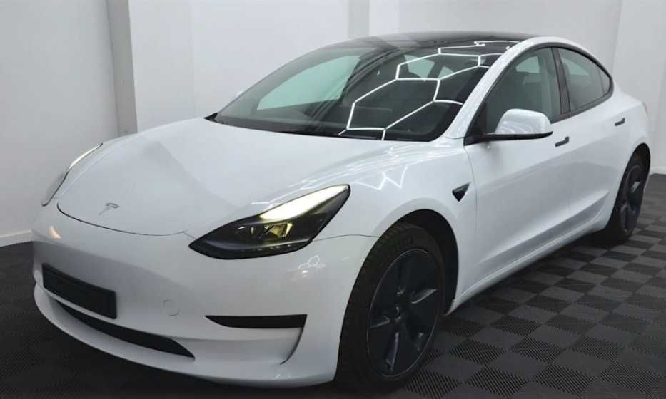 Tesla Model 3 2023 RWD
