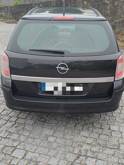 Ofereço á melhor oferta Opel Astra Caravan 1.3 CDTI 2008 Económica e Fiável