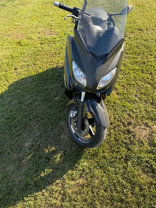 Yamaha x max 125