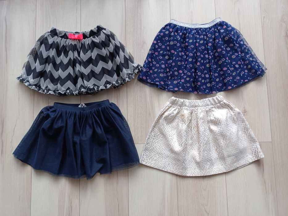 4 spódniczki r. 98/104