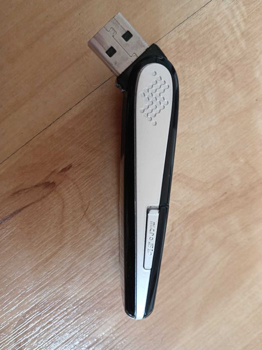 Modem Sierra AirCard 318U (AC318UO2) na USB / Karta sim 3G