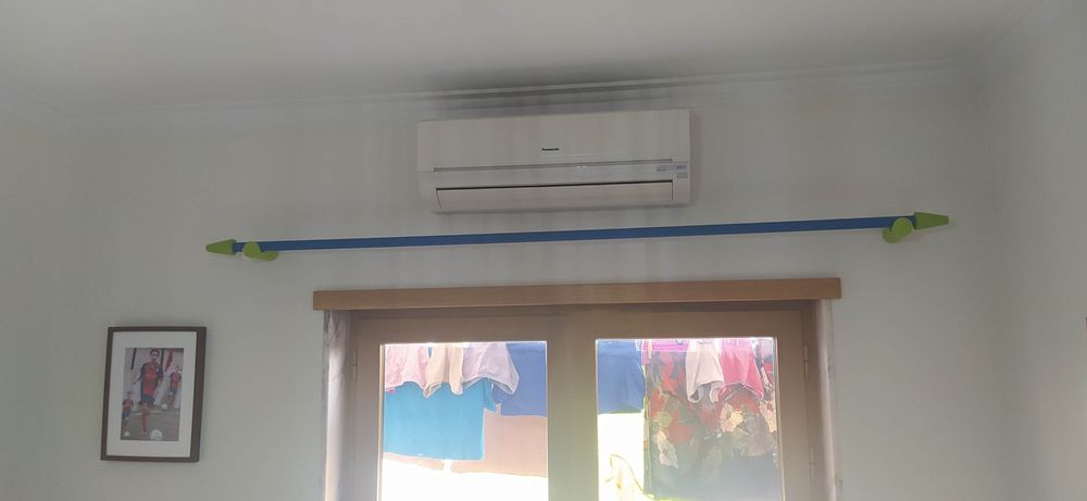 Vendo Varao de cortinado em madeira