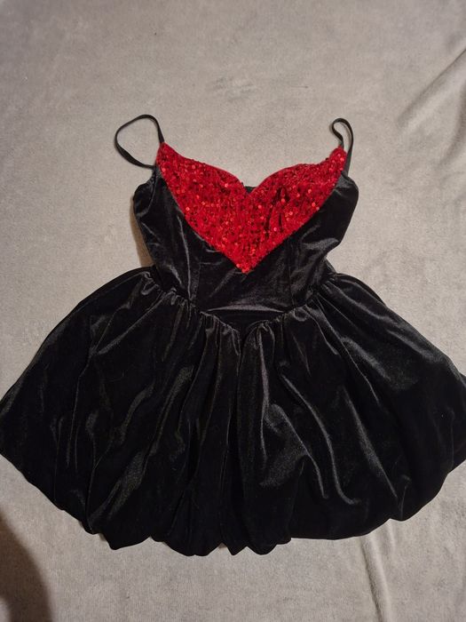 Сяюча сукня коротка