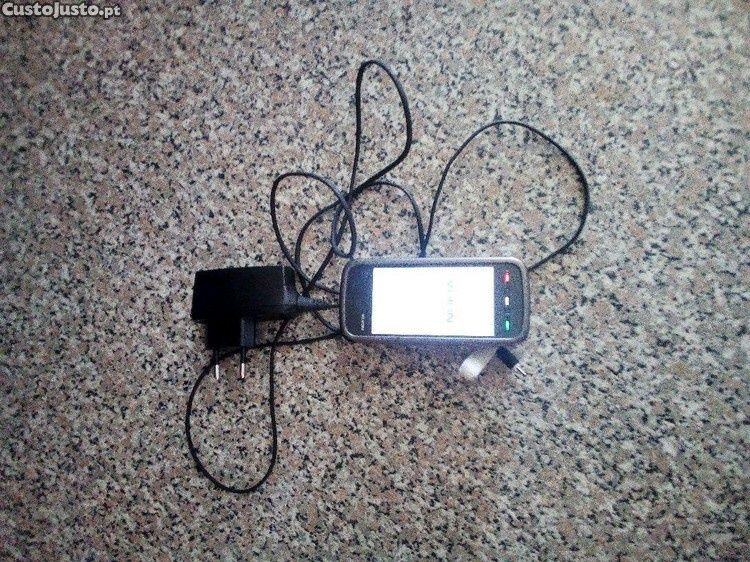 Conjunto de 3 Telemóveis Antigos