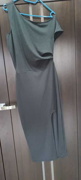 ASOS sukienka na jedno ramię