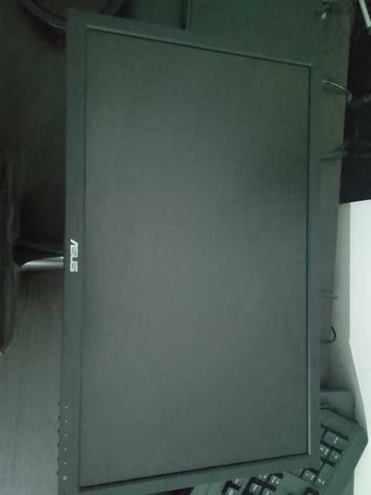 Monitor/pc/teclado/mouse