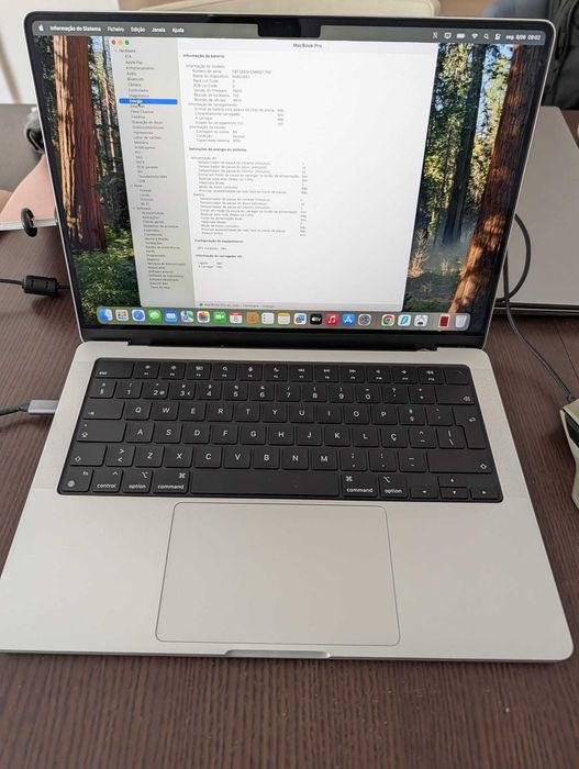MacBook Pro 14" M3 16GB Ram 512GB SSD  (Estado Novo, 84 Ciclos de carga - indicador de pouquissima utilização)