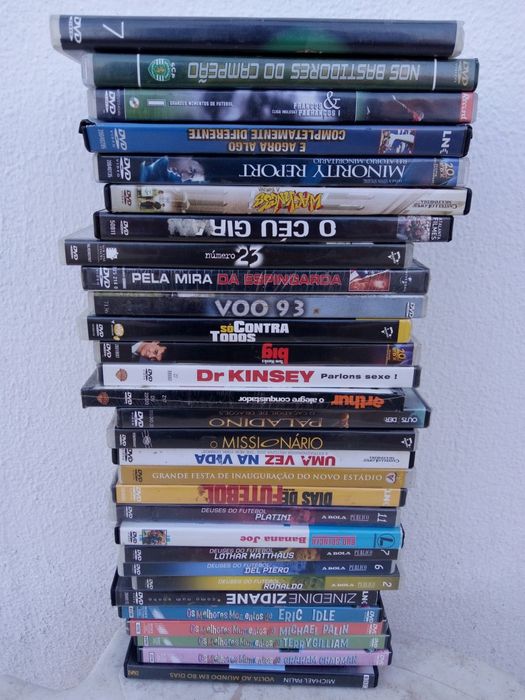 30 DVDs incluindo Big com Tom hawks