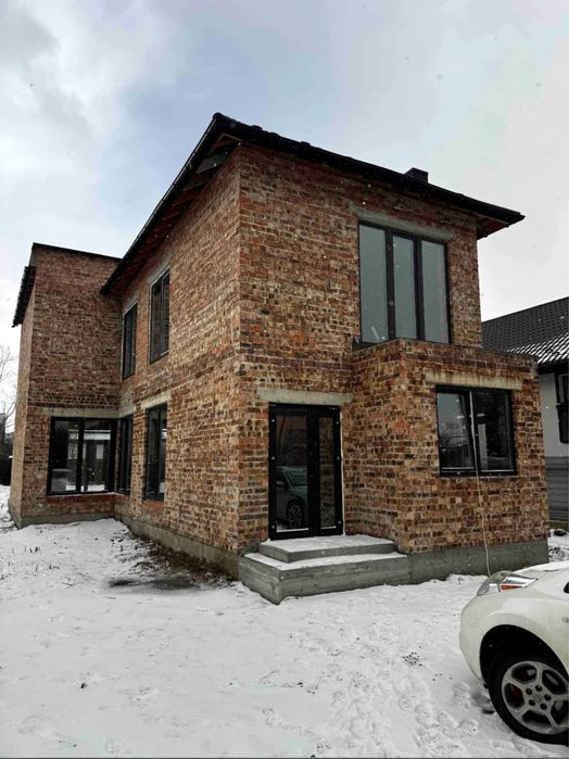 Продається стильний сучасний будинок в 10 хв від озера/150 м2, 6 соток