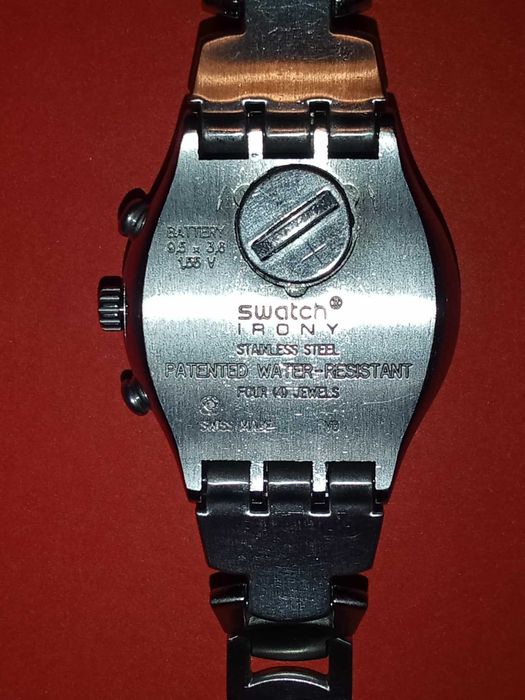 Relógio Swatch Senhora YCS488G Caviar D´Aubergine