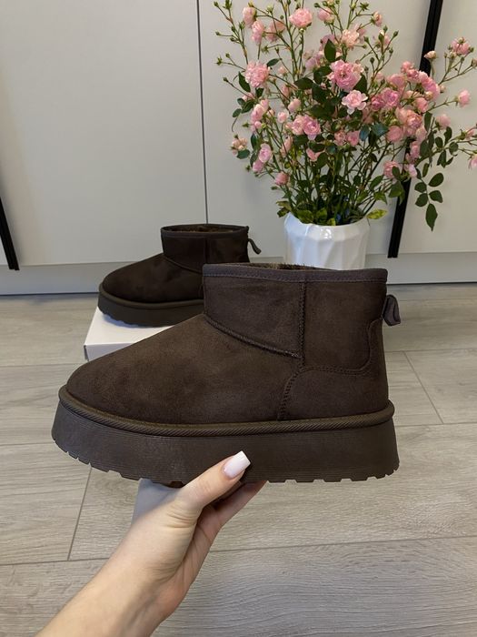 РОЗПРОДАЖ Шоколадні жіночі угги 40 розмір