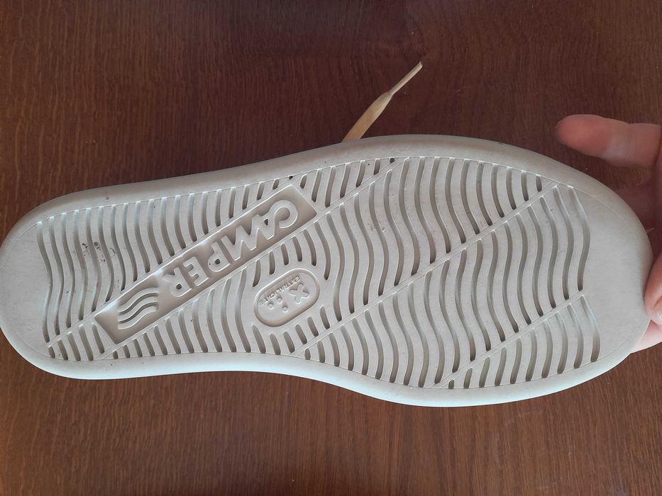 Sneakersy męskie Camper Runner Four 41 jak nowe