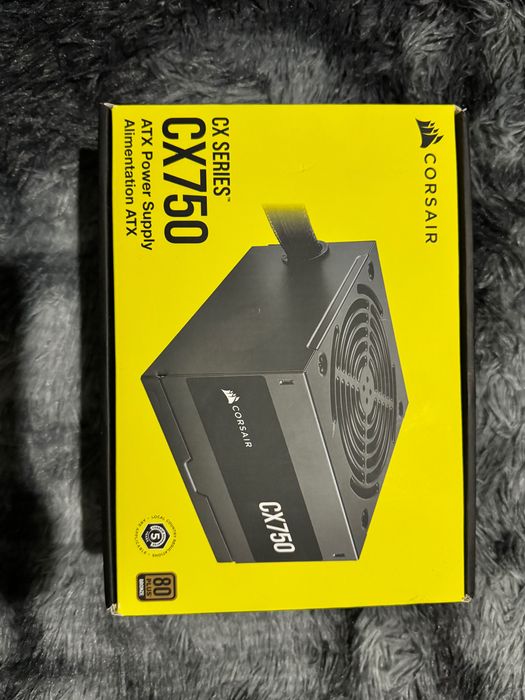 Fonte de alimentação corsair CX750