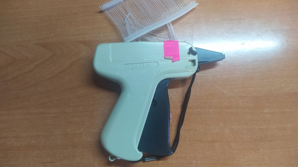 Пистолет для этикеток