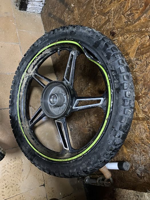 Продам диск на мустанг мт 250-9р