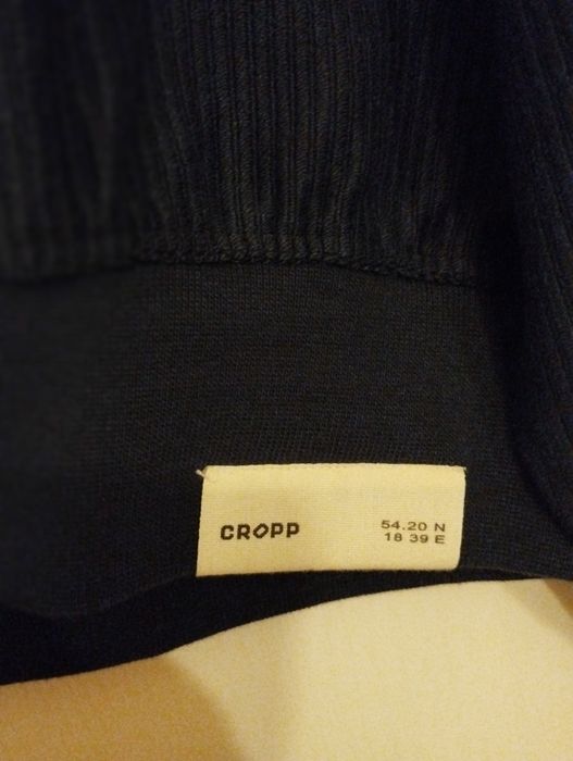 Sweter . Nowy. S