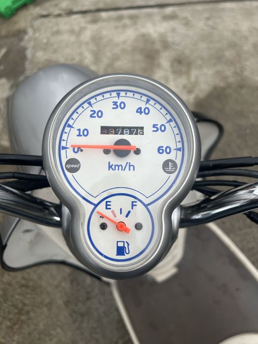 Продам скутер Yamaha vino