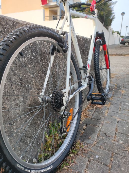 Bicicleta Rockrider 3.1 (Decathlon) – BTT – Boa Oportunidade