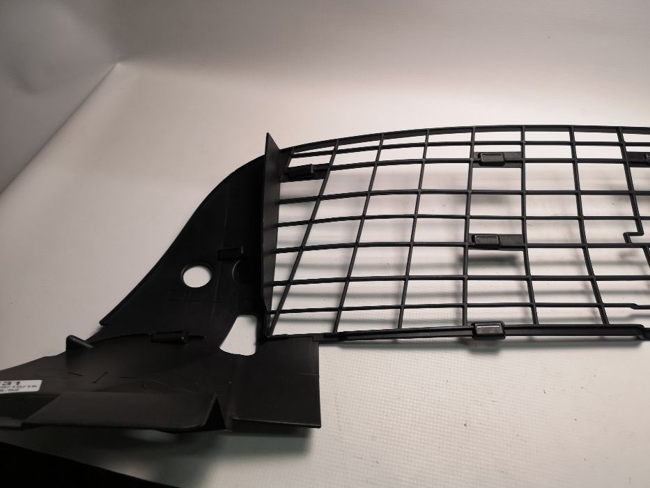 ATRAPA KRATKA OSŁONA POD GRILL Renault Master III oryginał nowa
