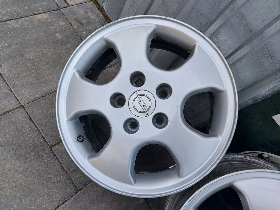 Alufelgi 15 cali 5x110 Opel Astra G H Zafira Meriva