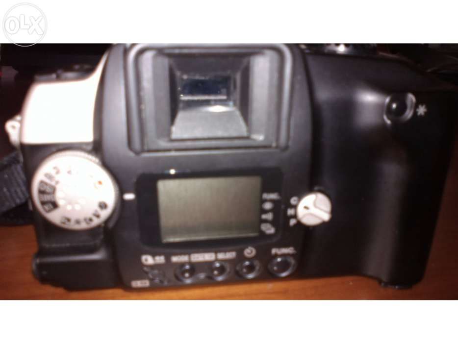 Máquina fotográfica Canon