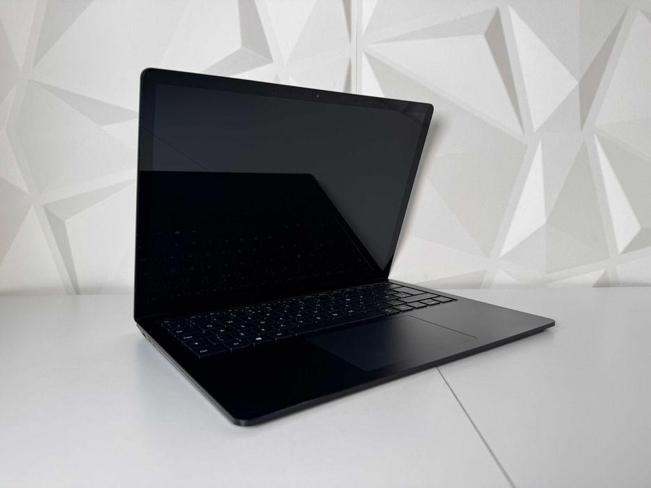 Уцінка! Microsoft Surface Laptop 3/i5-1035G7/8Gb/256Gb/touch 13" 2K/Гарантія