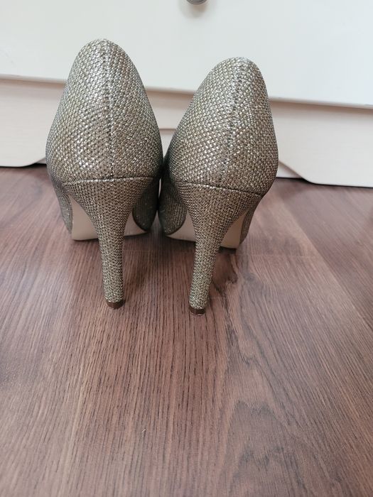 Туфлі святкові жіночі