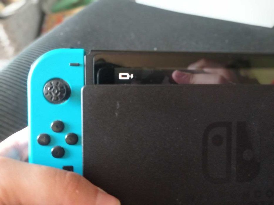 Б/у Nintendo Switch v1