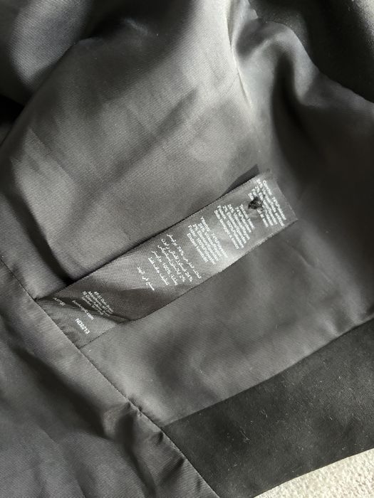 Czarno-szara kamizelka od garnituru