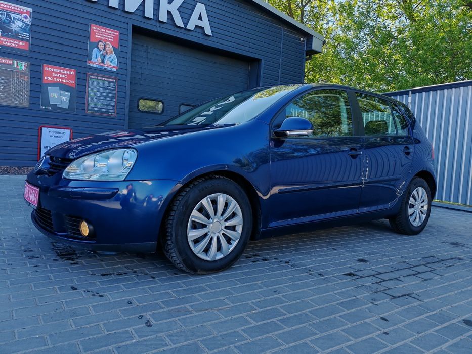 Volkswagen Golf 5 1.6 mpi