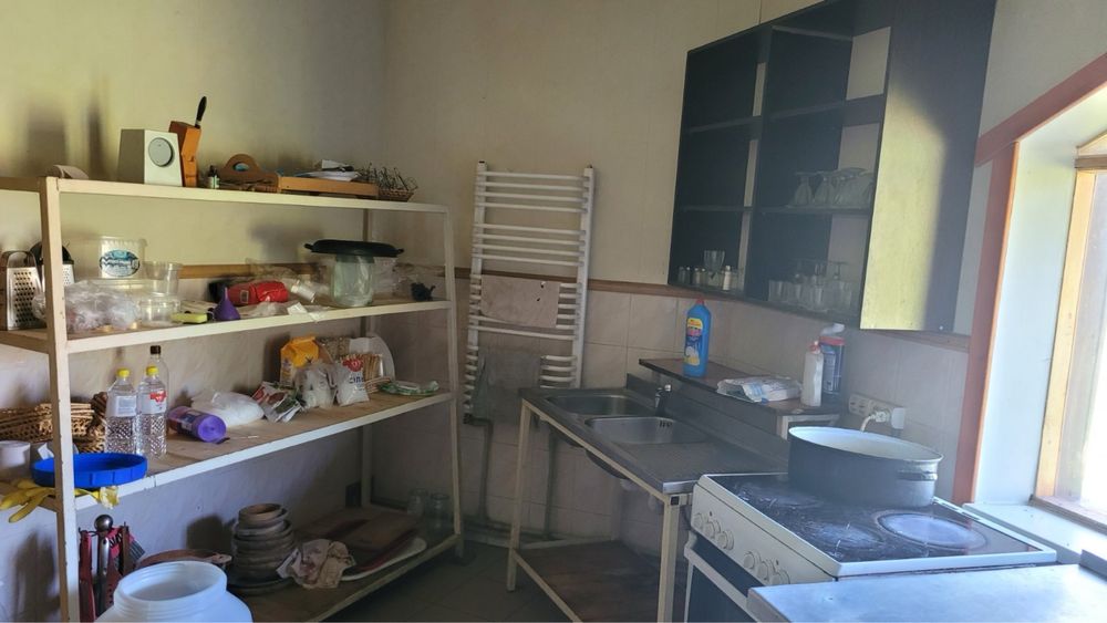 Колиба в напрямку Буковеля.