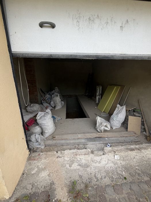 Продам зданий котедж в Лісопотоці