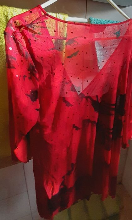 Elegancka bluzeczka z cekinami 48/50