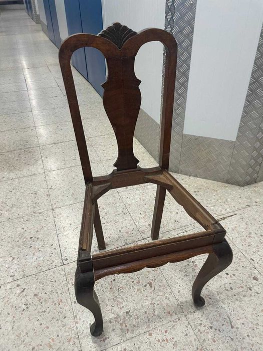 Conjunto 6 cadeiras de jantar antigas