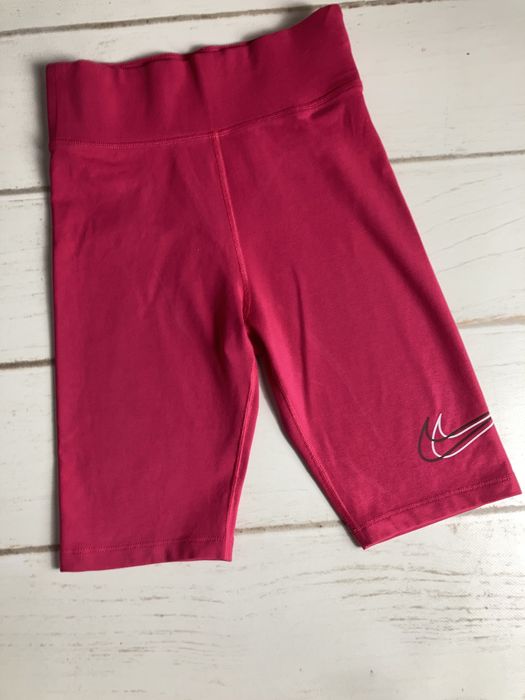 Legginsy sportowe spodenki różowe na wf dziewczynka 156-166 Nike
