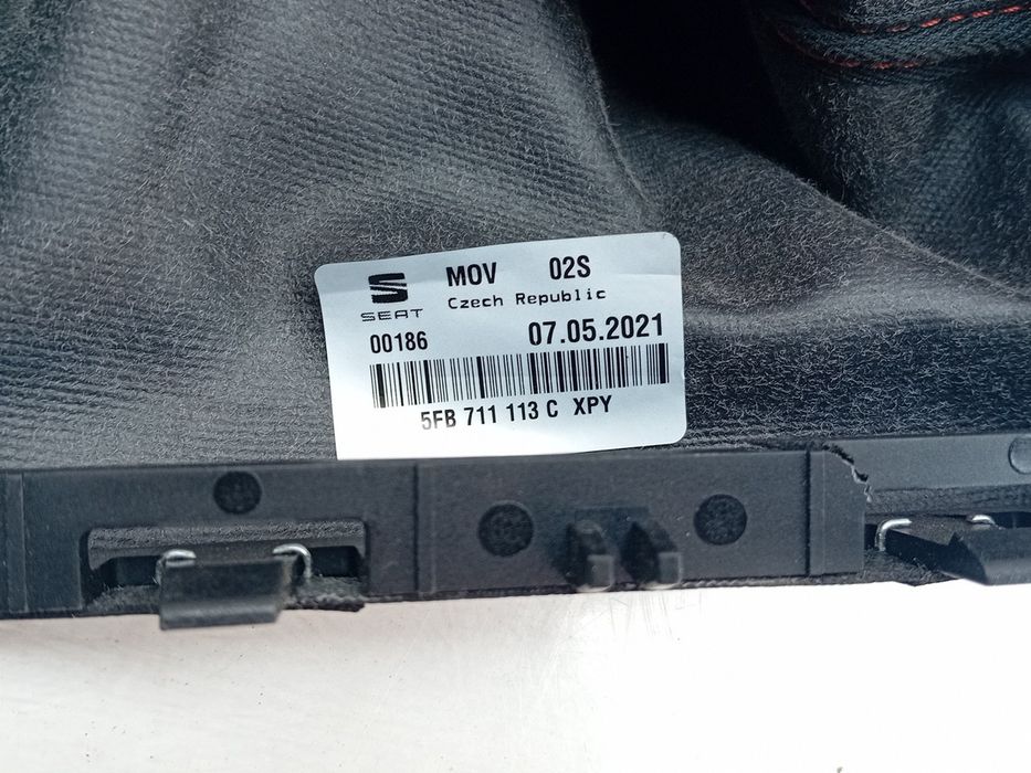Moca / fole de mudanças SEAT Leon (KL1)