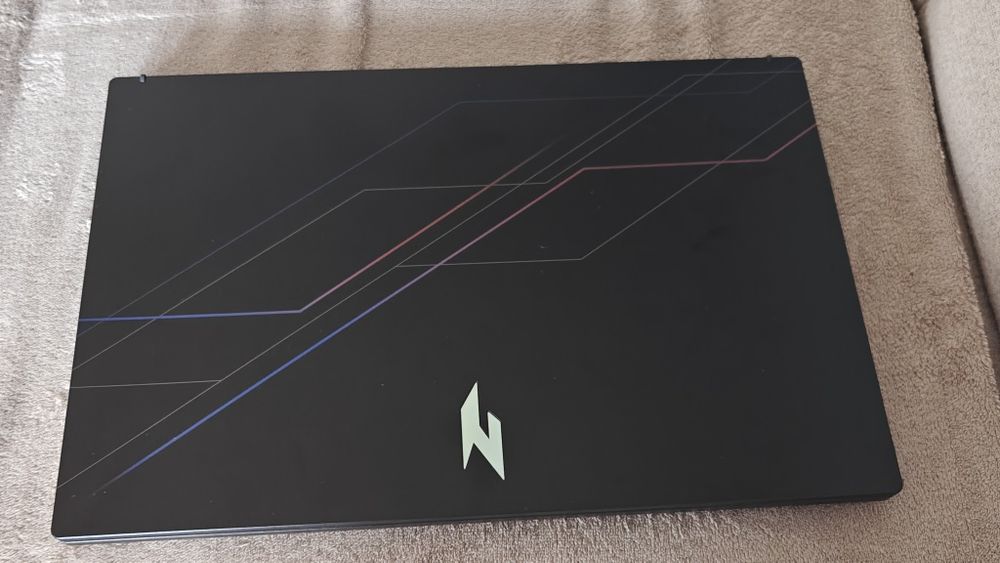 Laptop Acer Nitro Rtx 5060, 32gb ram,Intel  i9
