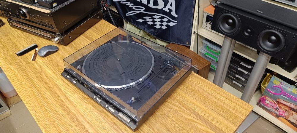 Вініловий програвач Technics SL-BD 3 (відео роботи)