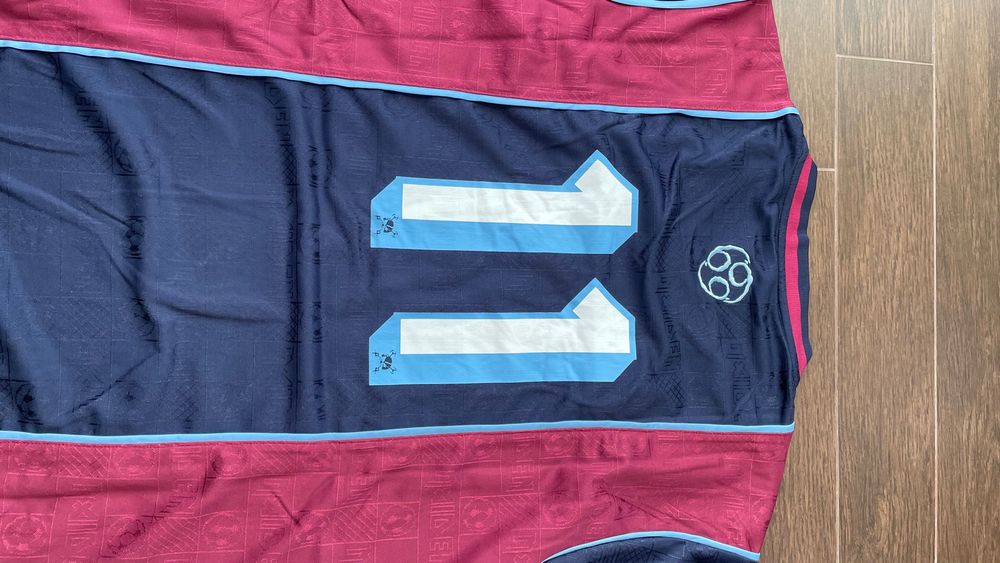 Iron Maiden - Soccer Shirt - The Final Frontier