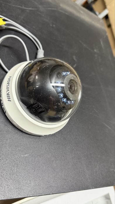 Купольна камера відеоспостереження Hikvision DS-2CE56C0T-IRMMF (2.8 мм)