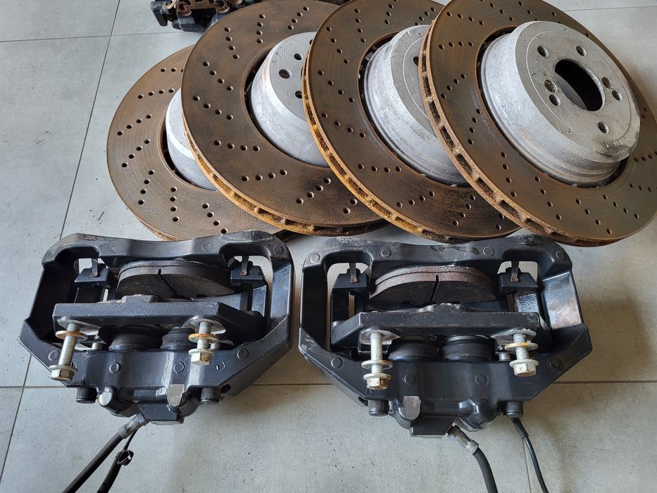 Zaciski Tarcze Hamulcowe bmw m5 e60 m6 e63 e64 v10 507km Przód Tył