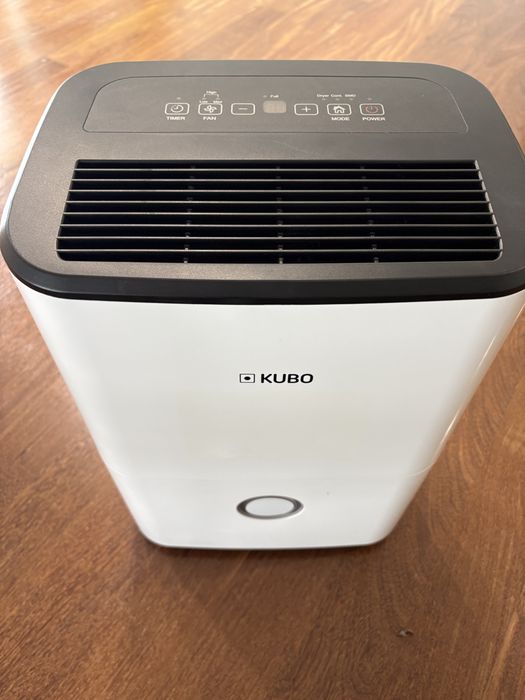 Desumidificador Kubo KBDH4759 — 20 L/dia, como novo