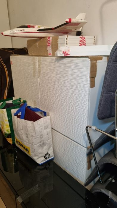 2 Aparadores completos - IKEA Bestä