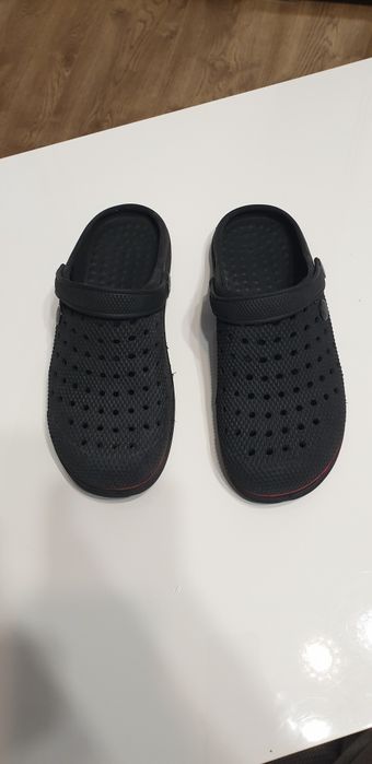 Kapcie z pianki, klapki 39