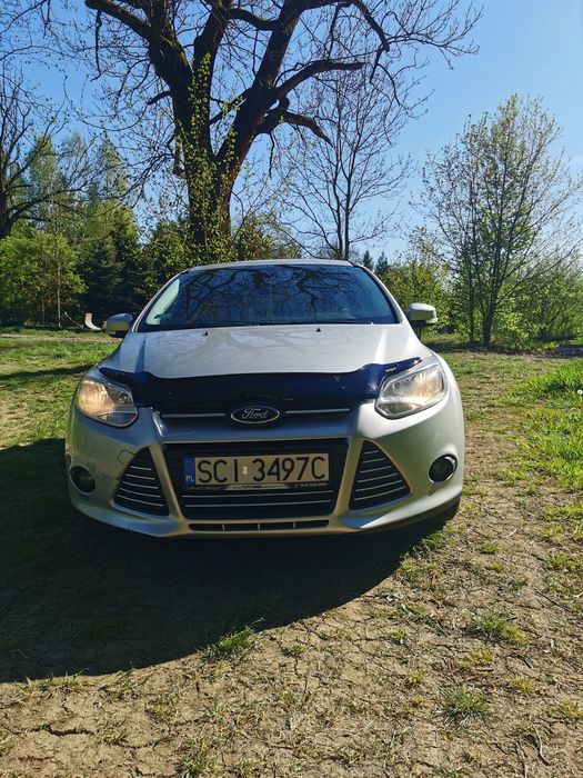 Sprzedaję Forda Focusa z 2013 roku.